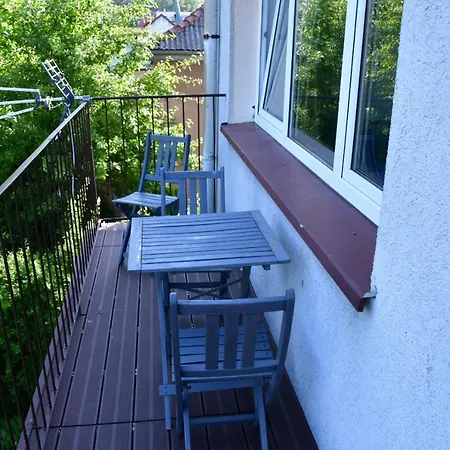 Апартаменты Przytulne Duze Mieszkanie W Domku Jednorodzinnym Кошалин