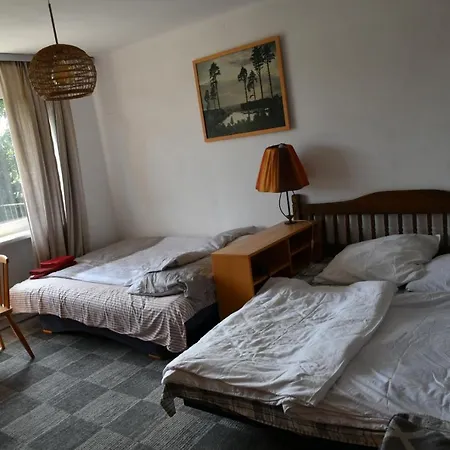 Апартаменты Przytulne Duze Mieszkanie W Domku Jednorodzinnym Кошалин